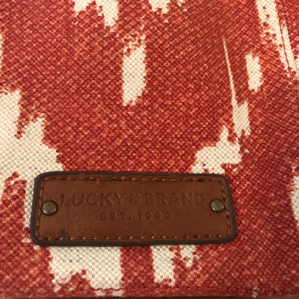 Lucky Brand Red and Cream Shoulder Bag - Picture 4 of 16